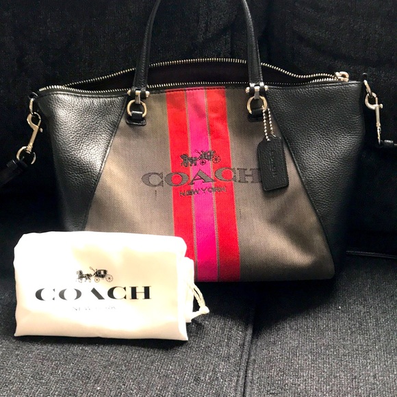 Coach Prairie satchel with horse and carriage purse - Picture 7 of 7